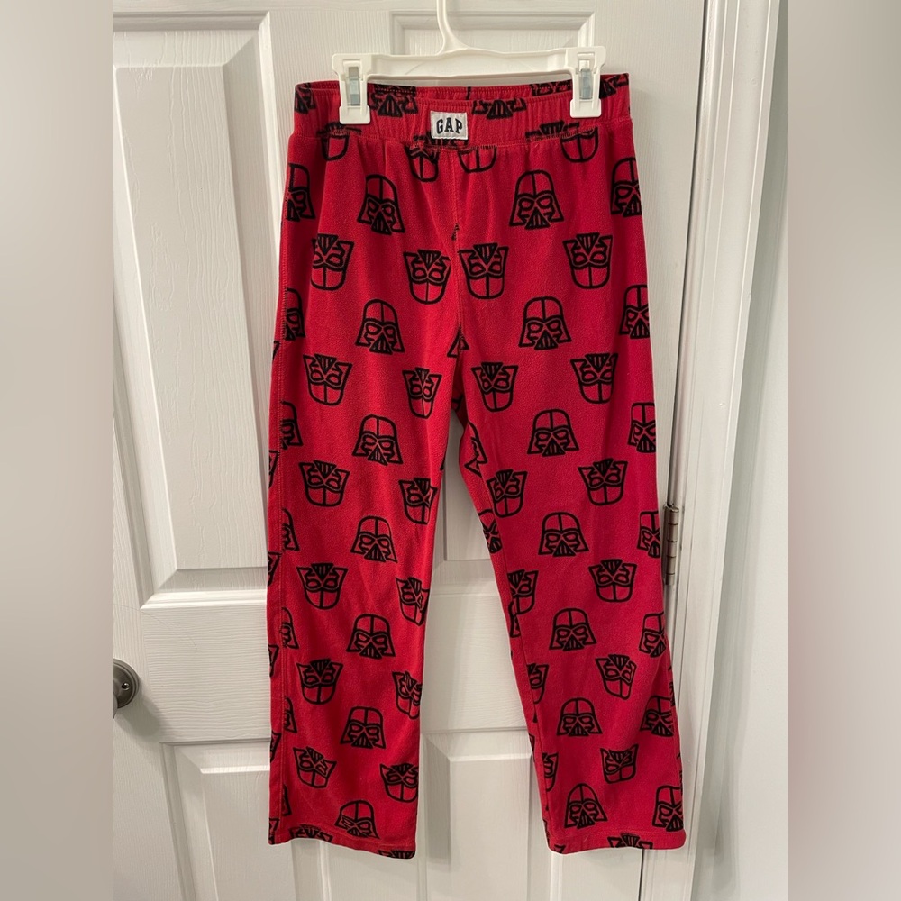 The GAP Star Wars Darth Vader fleece pajamas pants pj 12